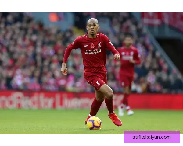 法比尼奥风格分析：解析其在中场的攻守平衡与战术贡献